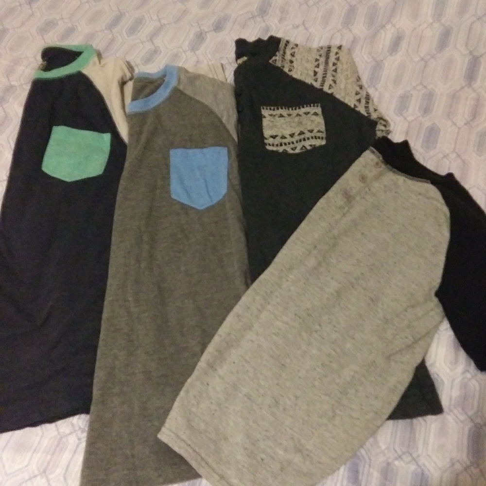 4 boys short sleeved shirts